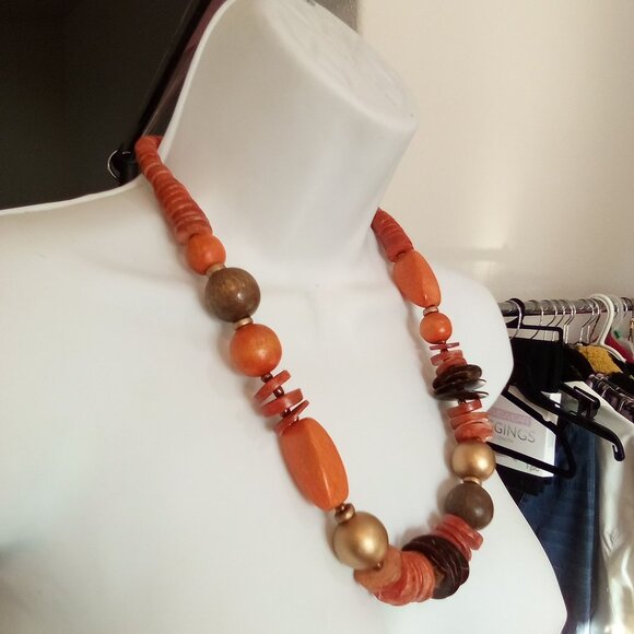 Women's  Vintage Trendy African Style Coral Necklace - Picture 7 of 10